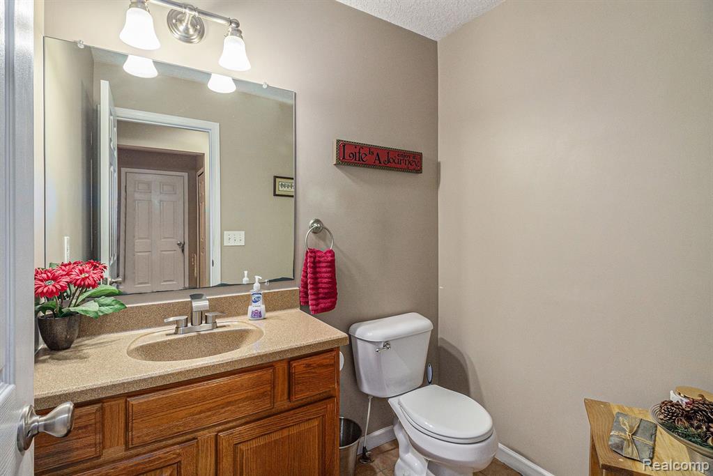 8214 NEW LOTHROP Road, New Lothrop, MI 48460 — Photo 8