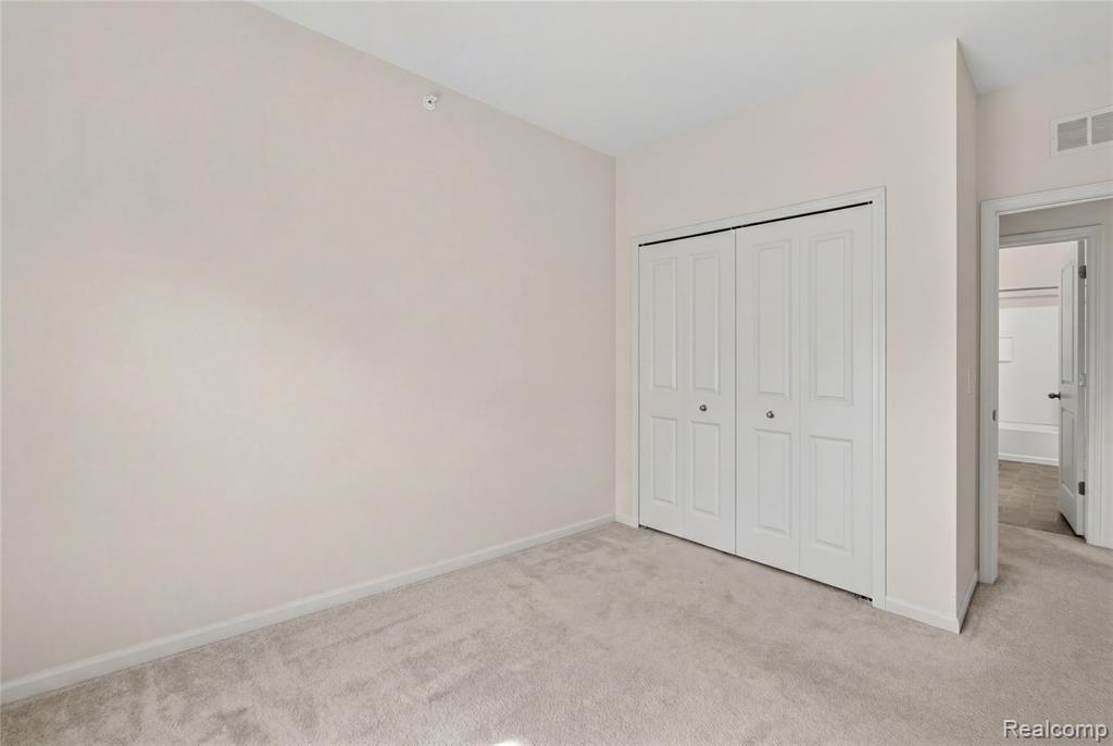9812 Ridge Run, 55, Howell, MI 48855 — Photo 19