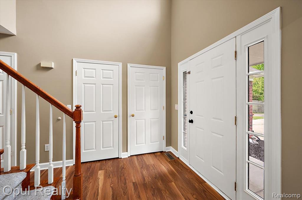 6728 Eckerman Drive, Troy, MI 48085 — Photo 17