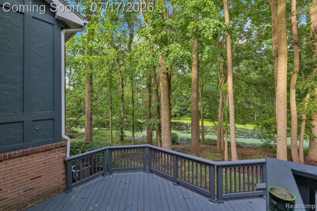 6081 Beachwood Drive, West Bloomfield, MI 48324 — Photo 62