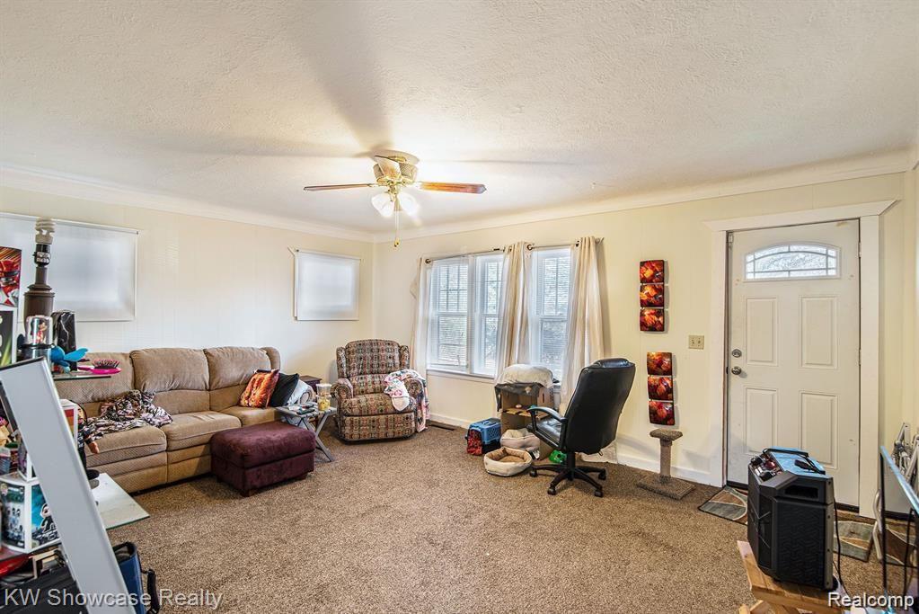 1261 W GRAND BLANC Road, Grand Blanc, MI 48439 — Photo 10
