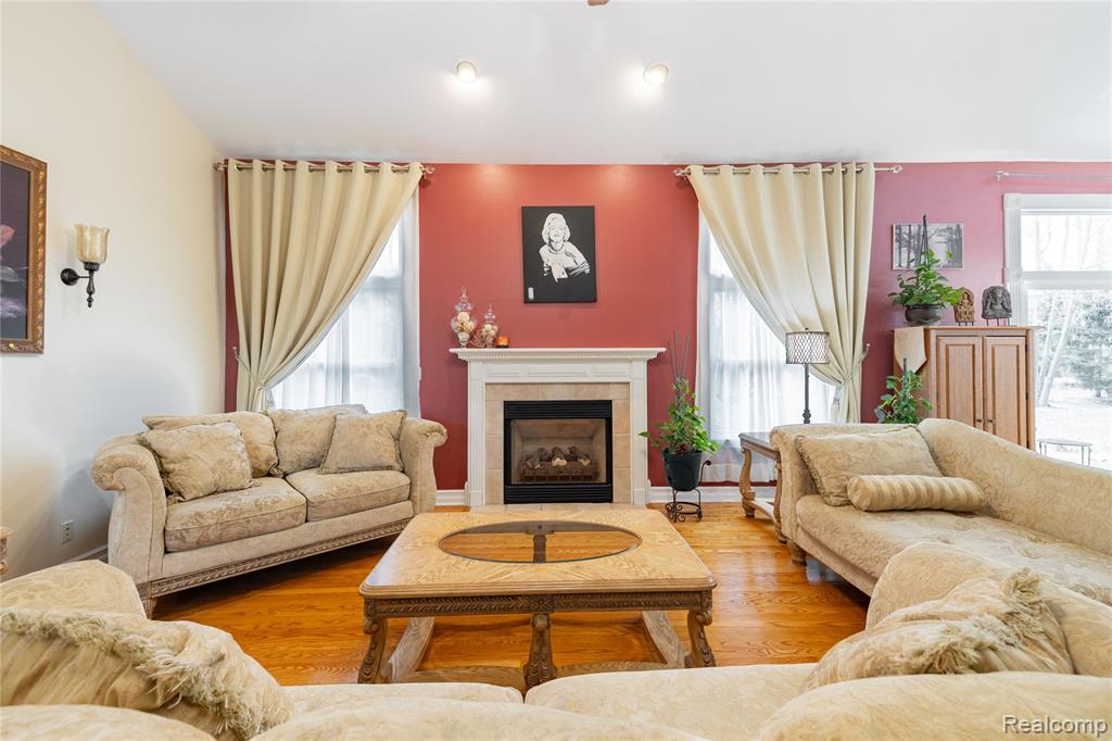 135 Great Pines Drive, Oxford, MI 48371 — Photo 12