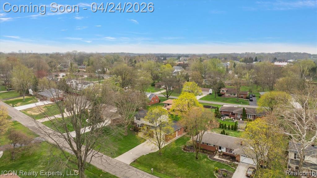 32347 Farmersville Road, Farmington, MI 48334 — Photo 21