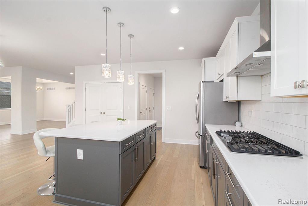51008 Woodford Drive, Canton, MI 48188 — Photo 16