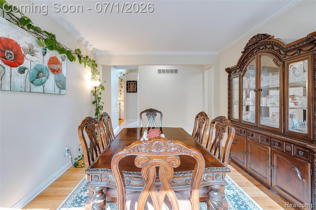 4461 Old Oak Court, Plymouth, MI 48170 — Photo 32