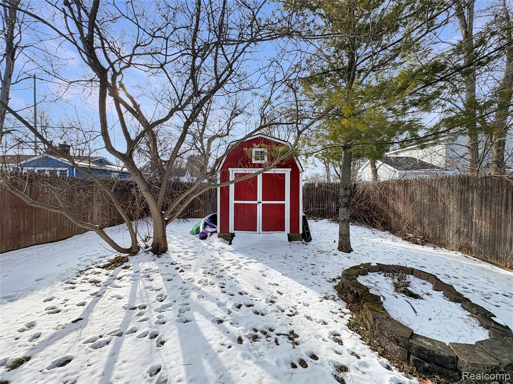 211 N Saginaw Street N, Holly, MI 48442 — Photo 41