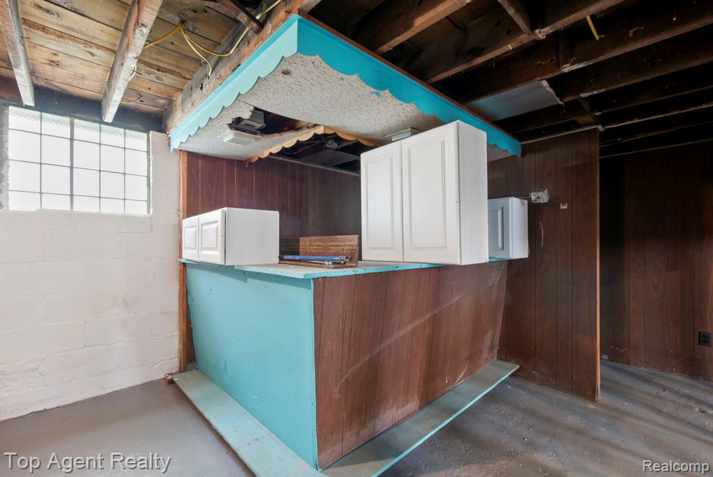 19164 Riopelle Street, Highland Park, MI 48203 — Photo 33