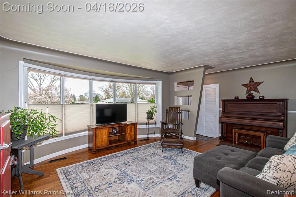 53075 Venus Drive, Shelby Twp, MI 48316 — Photo 6