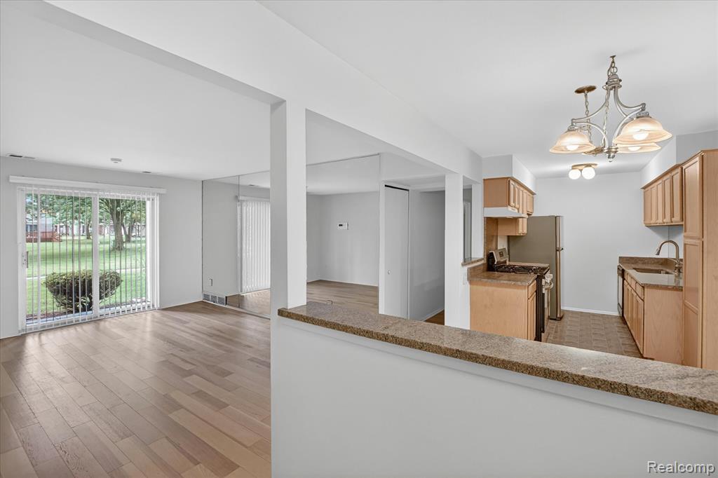 2037 E Franklin Drive, Canton, MI 48187 — Photo 14