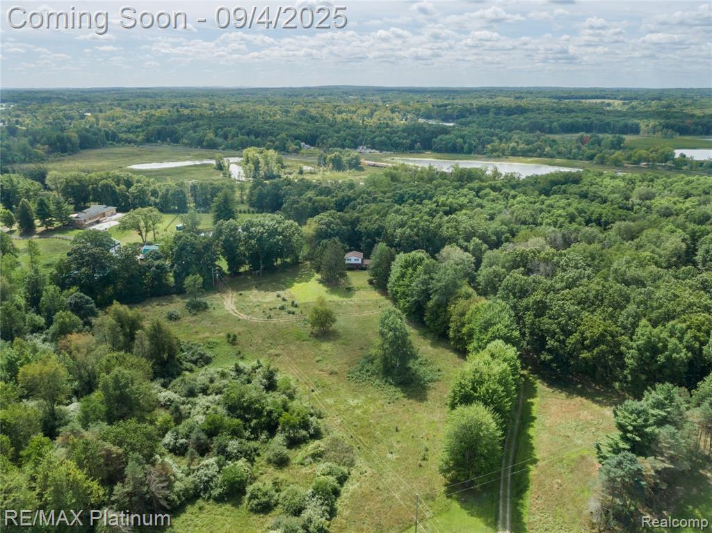 10600 Pinehill Drive, Holly, MI 48442 — Photo 2