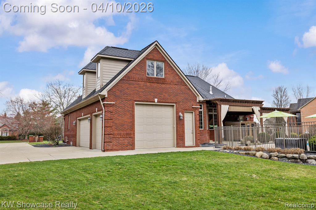2901 Vero Drive, Highland, MI 48356 — Photo 54