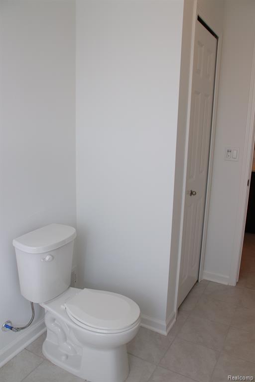 7296 Evergreen Trail, Almont, MI, 48003