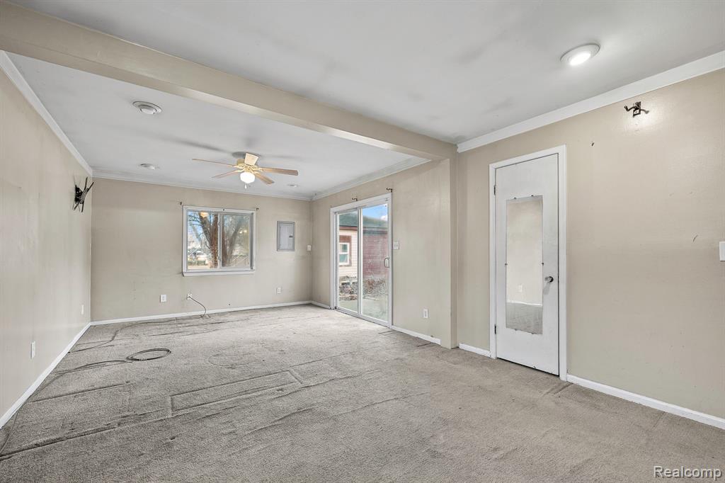 5684 GERTRUDE Street, Dearborn Heights, MI 48125 — Photo 7