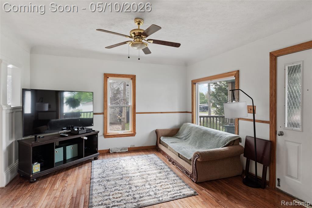 110 E McNeil Street, Corunna, MI 48817 — Photo 5