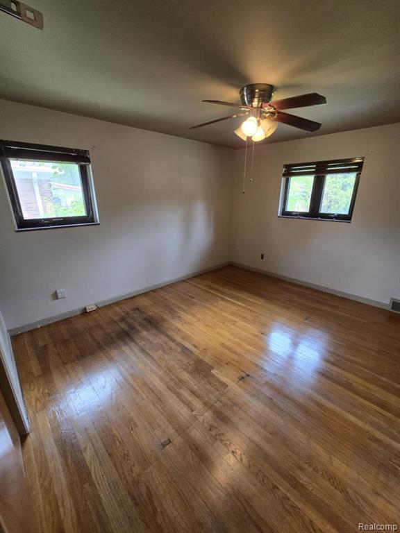 9036 Merriman Road, Livonia, MI 48150 — Photo 11