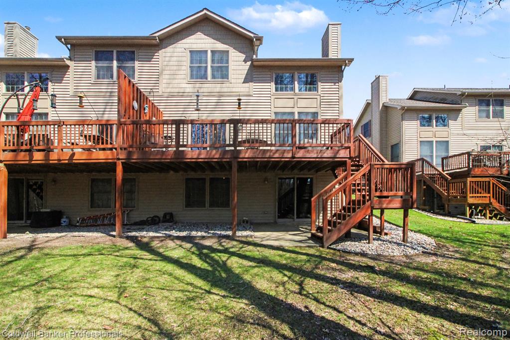252 Stratford Lane, Lake Orion, MI — Photo 3