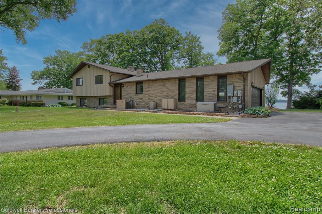 11770 Sunset Lane, Belleville, MI 48111 — Photo 3