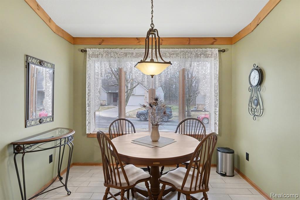 8062 Sawgrass Trail, 25, Grand Blanc, MI 48439 — Photo 11