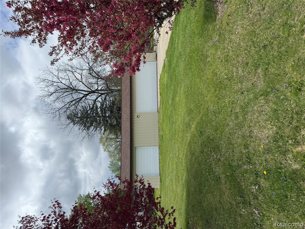 7489 Brock Way Street E, Mount Morris, MI 48458 — Photo 2