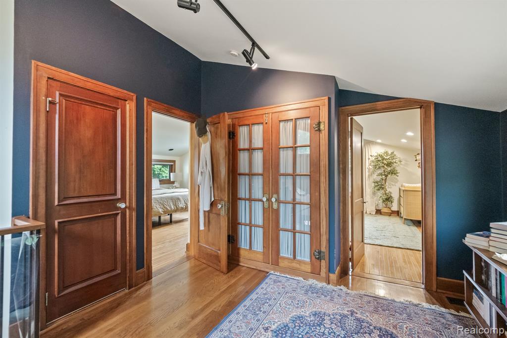902 E 6th Street, Royal Oak, MI 48067 — Photo 21