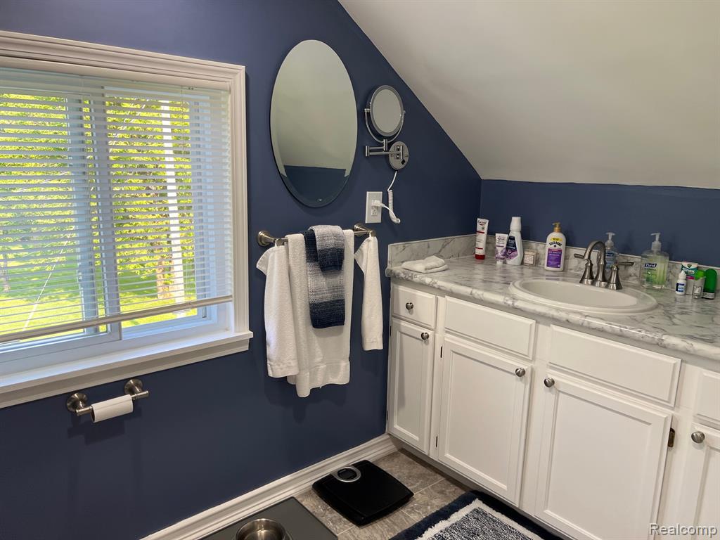 3742 W Barnes Lake Road, Columbiaville, MI 48421 — Photo 31