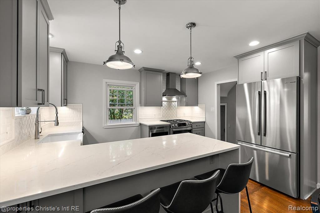 45 Cranford Lane, Grosse Pointe, MI 48230 — Photo 11