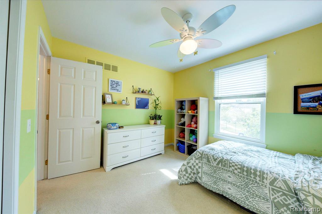 46500 E Oak Manor Court, Canton, MI 48187 — Photo 37