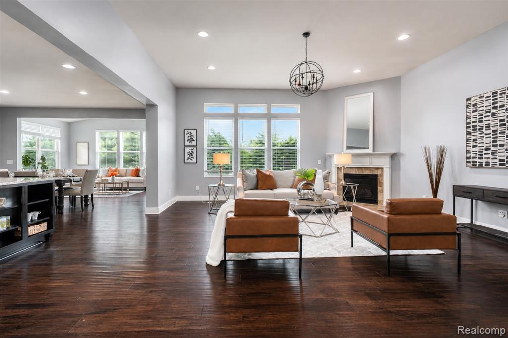 354 Findley Circle, Lake Orion, MI — Photo 11