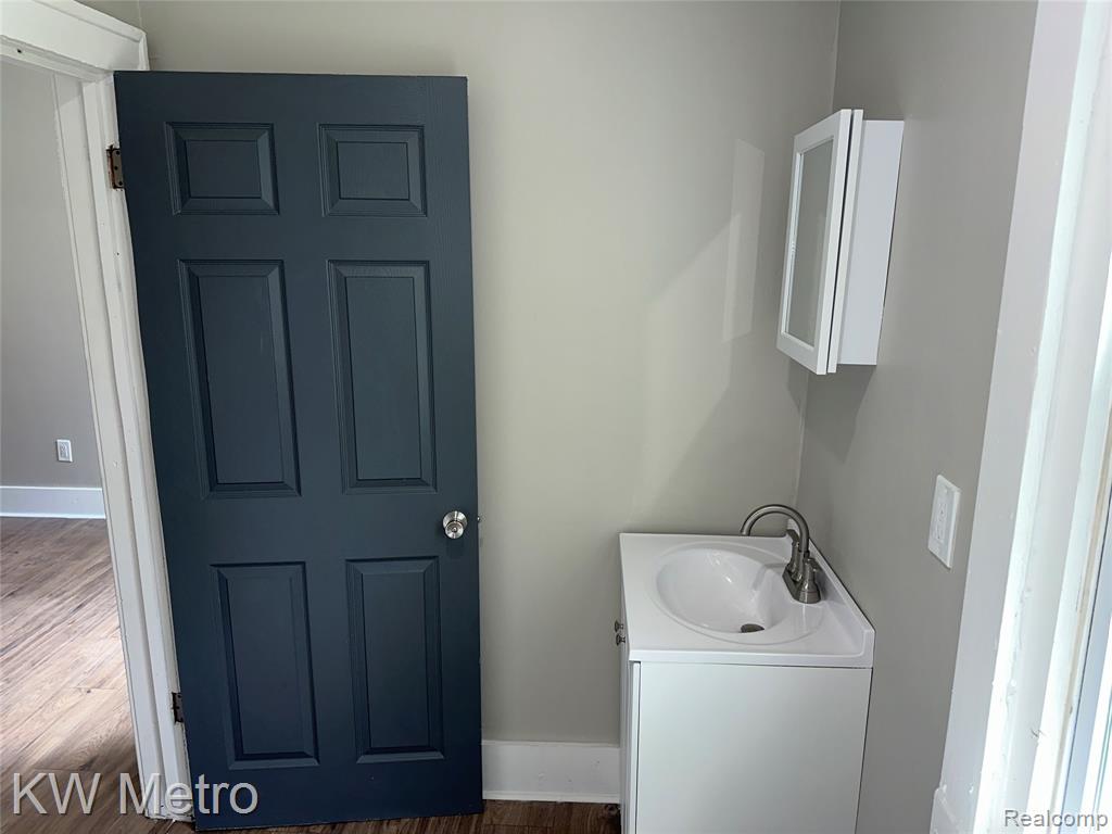 3289 W Northwestern Street, Detroit, MI 48206 — Photo 10