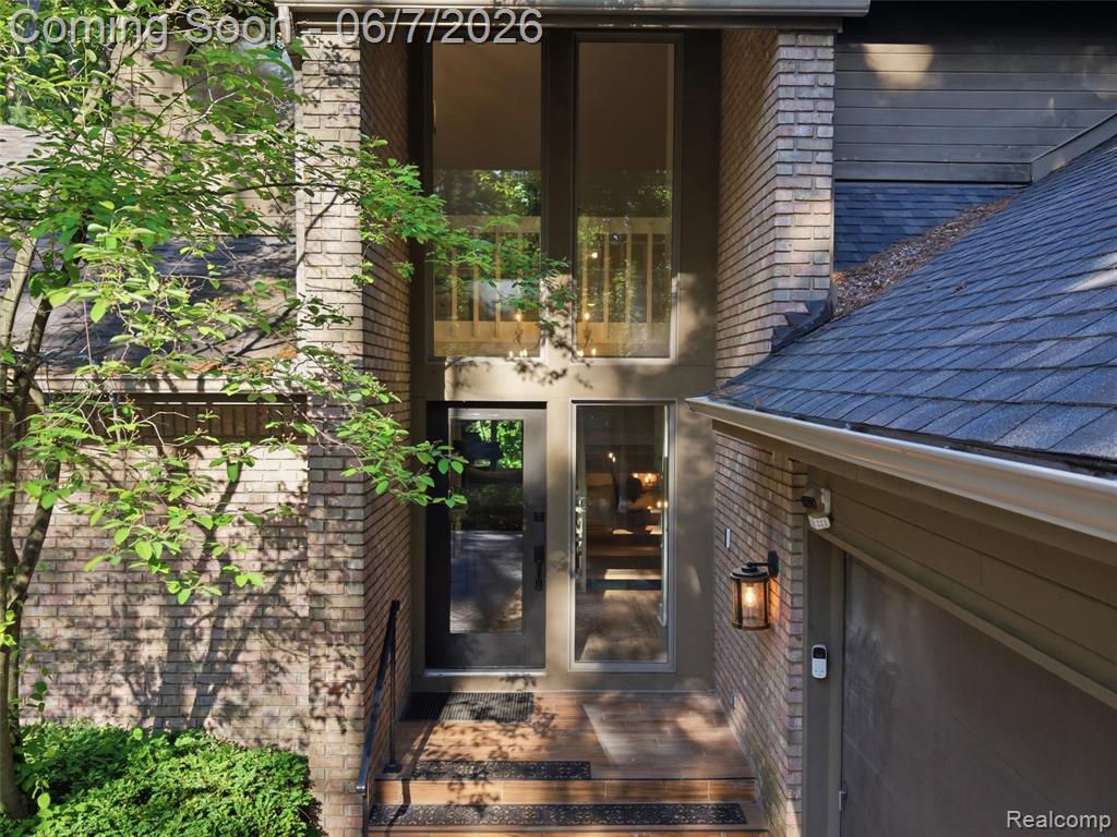 202 Nakomis Trail, Lake Orion, MI 48362 — Photo 11