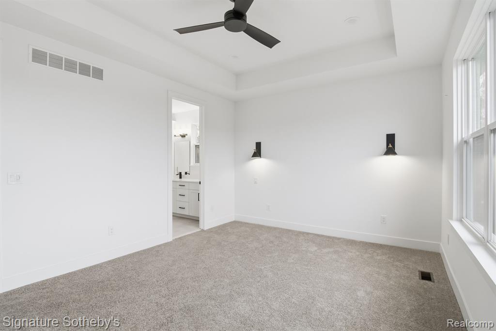 5980 Willow Grove Drive, Troy, MI 48085 — Photo 20