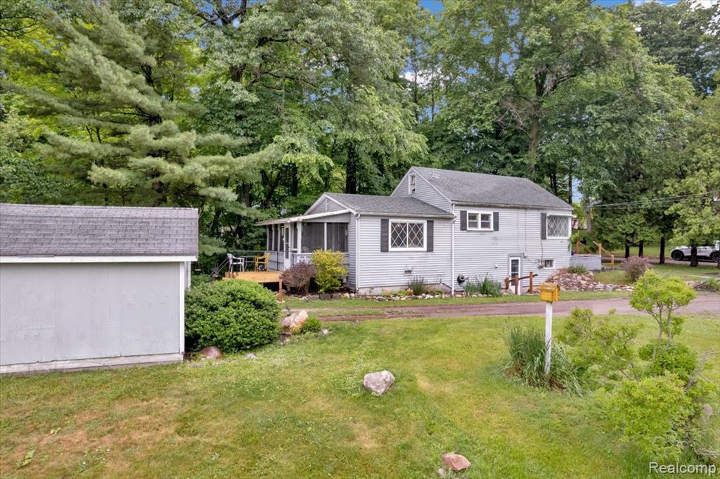 4155 Mill Lake Road, Lake Orion, MI — Photo 7