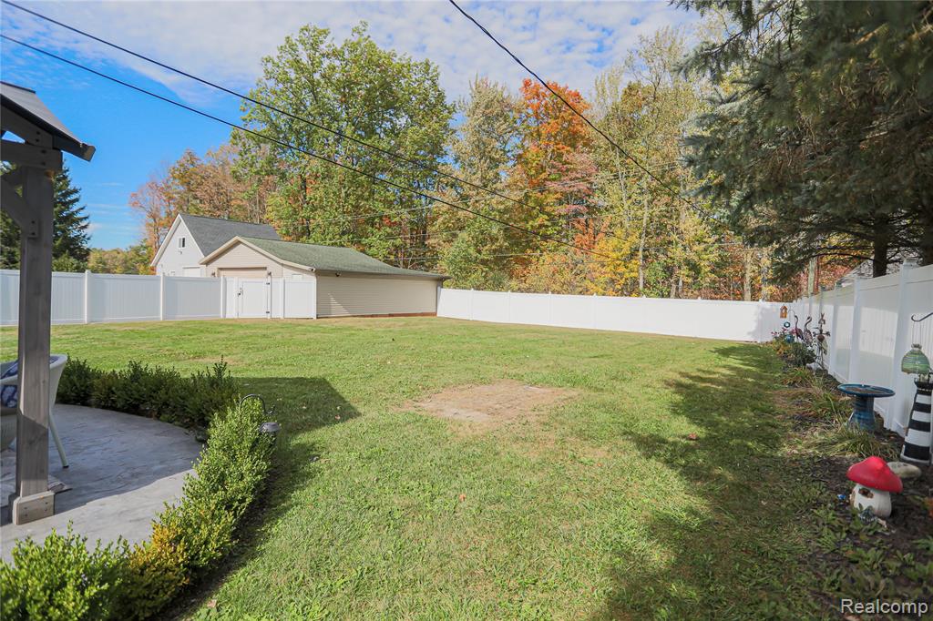 5230 Robinwood Drive, Clyde, MI 48049 — Photo 6