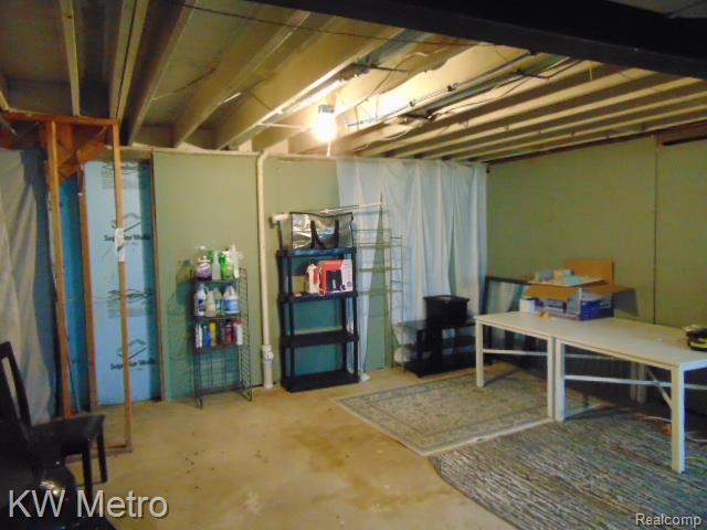 445 Navahoe Street, Detroit, MI 48215 — Photo 14