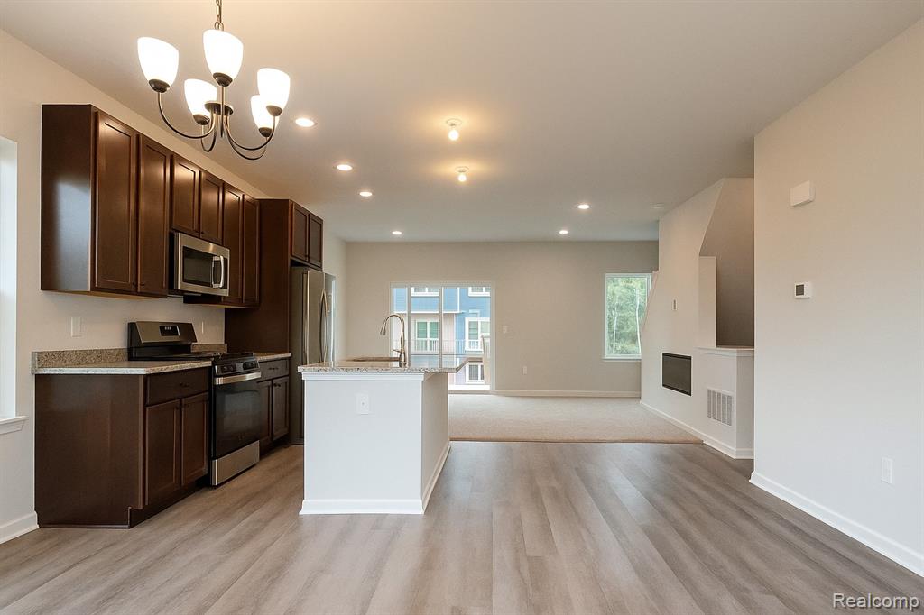 762 Huntley Lane, Troy, MI 48085 — Photo 7