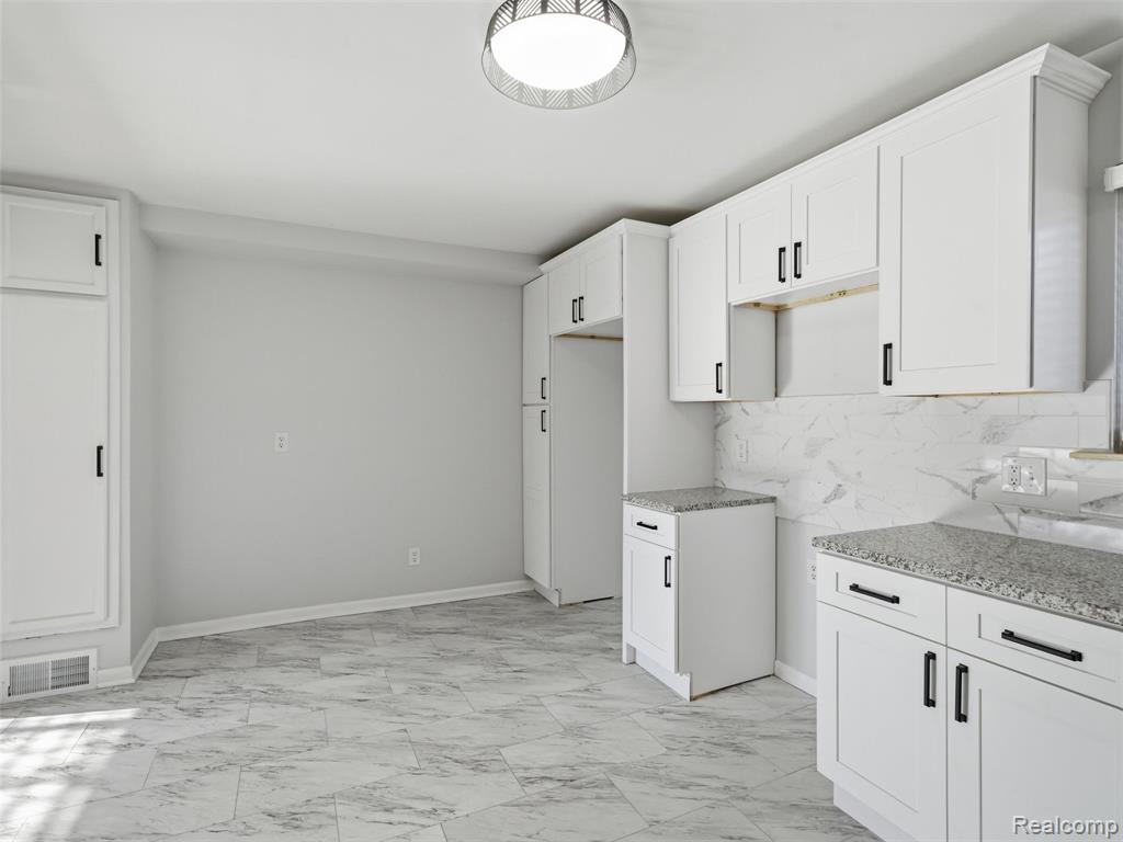 11757 Eileen, Redford, MI 48239 — Photo 10