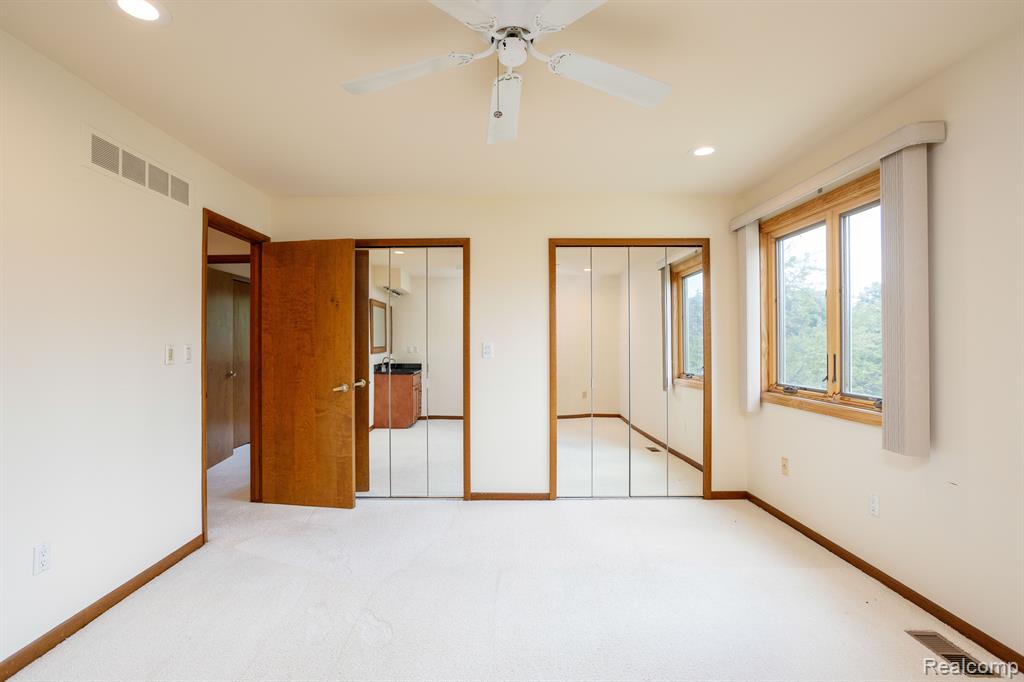 4421 PINEHURST Drive, West Bloomfield, MI — Photo 38