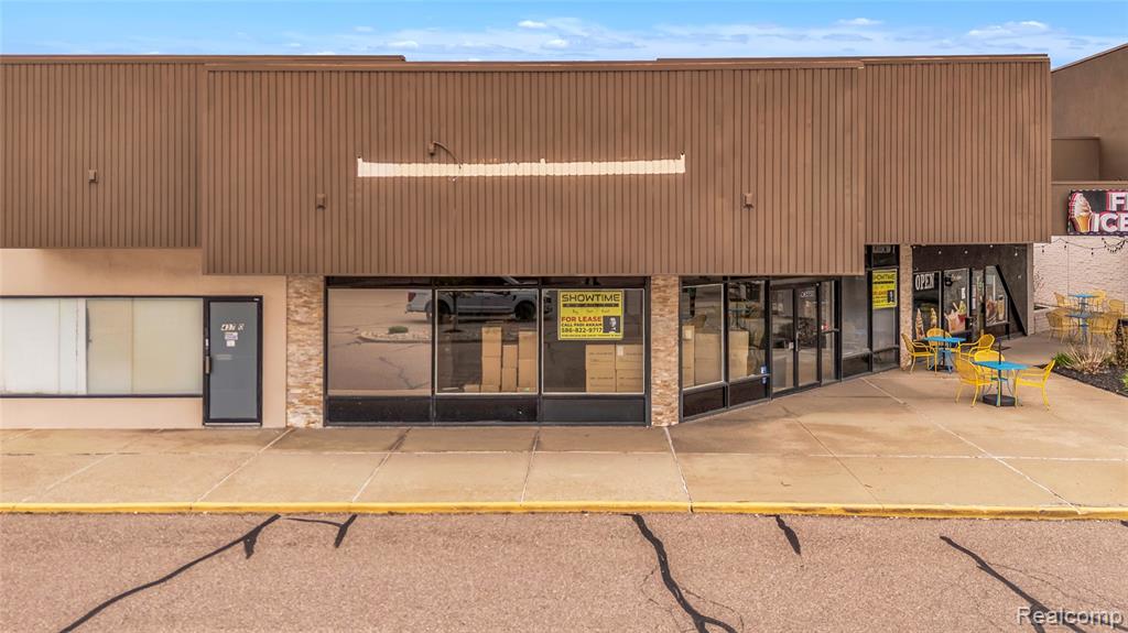 43710 Schoenherr Rd, Sterling Heights, MI 48313 — front exterior