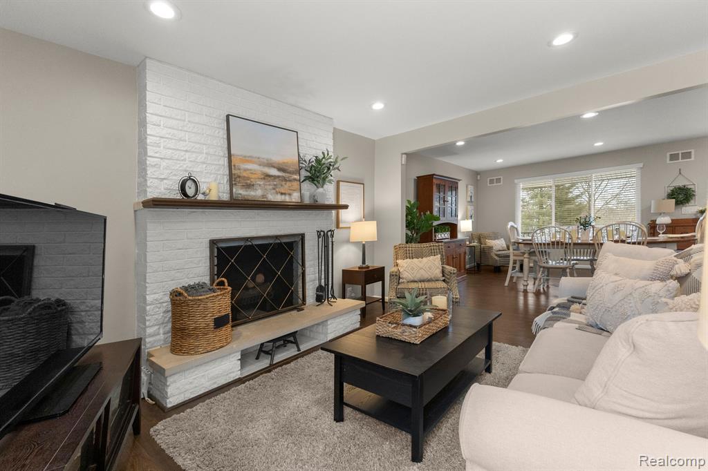 867 CARPENTER Street, Northville, MI 48167 — Photo 14