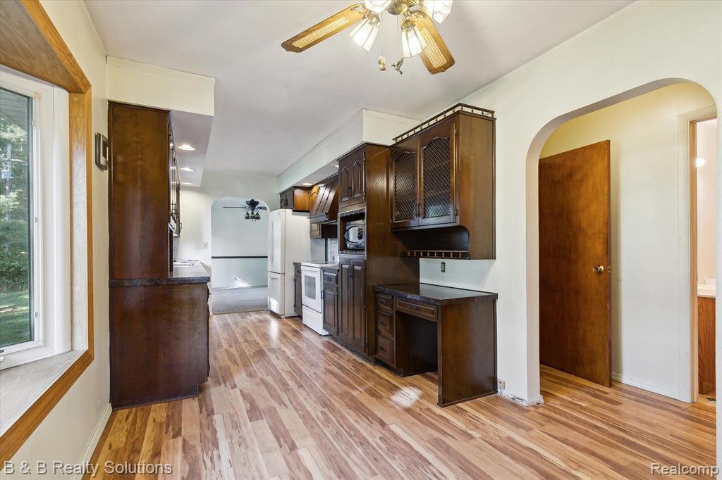 5225 LAKE PLEASANT Road, North Branch, MI 48461 — Photo 10