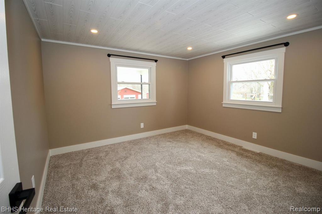 316 MONROE Street, Webberville, MI 48892 — Photo 31