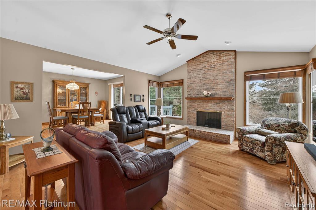 10696 Parker Court, South Lyon, MI 48178 — Photo 5