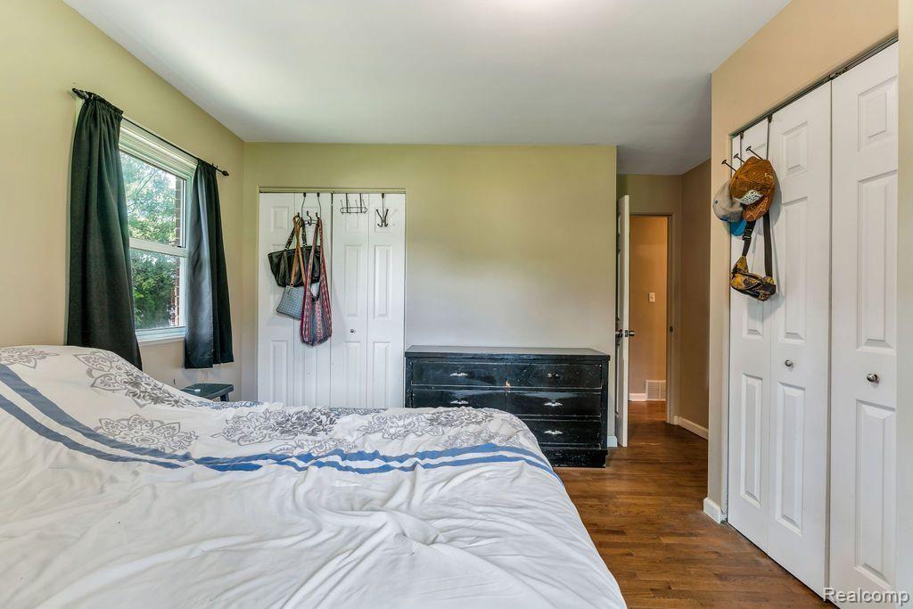 6481 DAVISON Road, Burton, MI 48509 — Photo 19