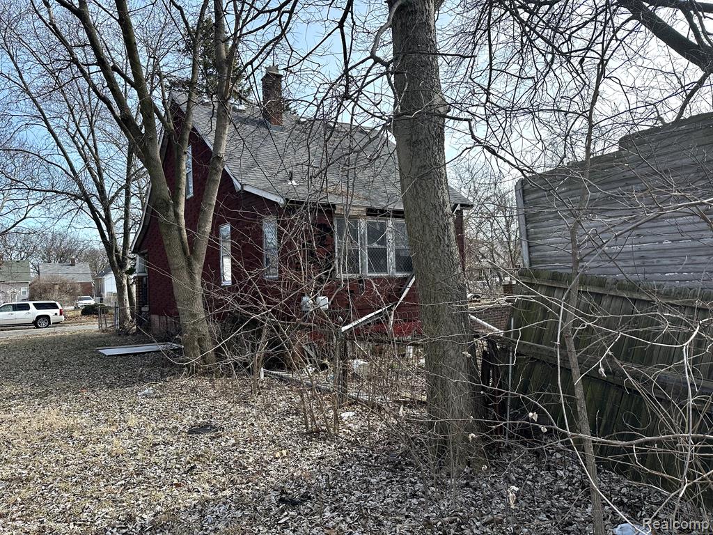 4707 LENOX Street, Detroit, MI 48215 — Photo 2