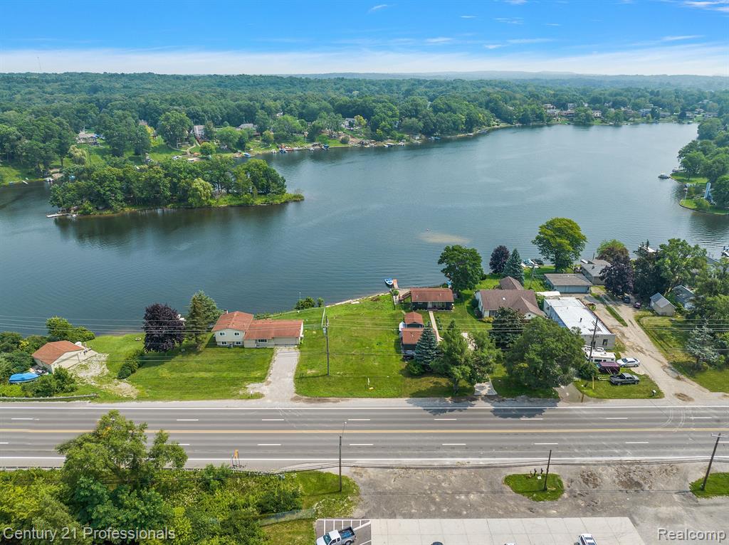 9876 Dixie Highway, Clarkston, MI 48348 — Photo 13