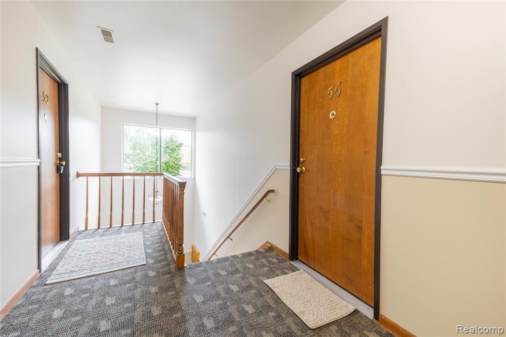 10241 Nancys Boulevard, 56, Grosse Ile, MI 48138 — Photo 6