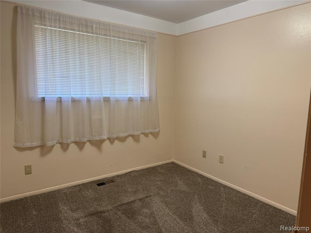 4702 Arden Avenue, Warren, MI 48092 — Photo 23