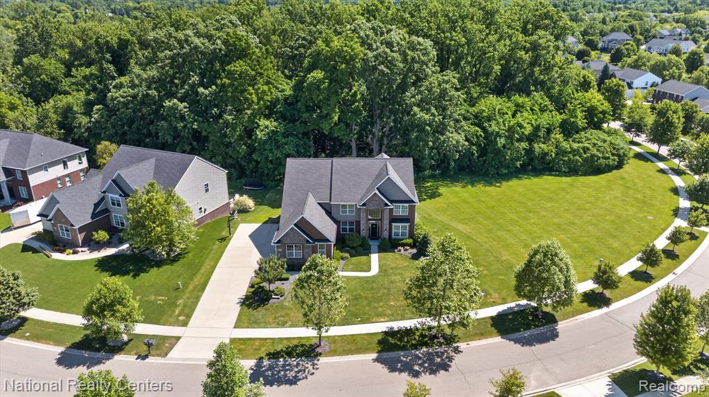 58160 International Drive, South Lyon, MI 48178 — Photo 63