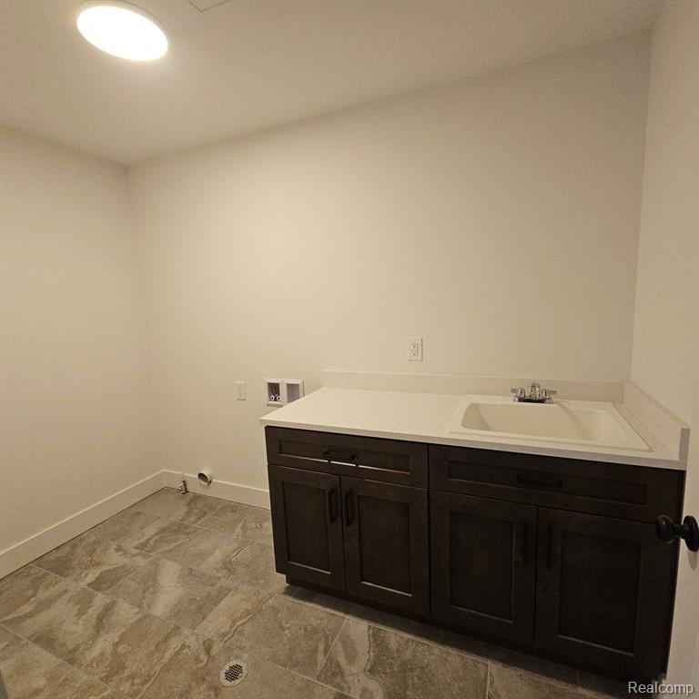 55786 STEWART Drive, Macomb, MI 48042 — Photo 11