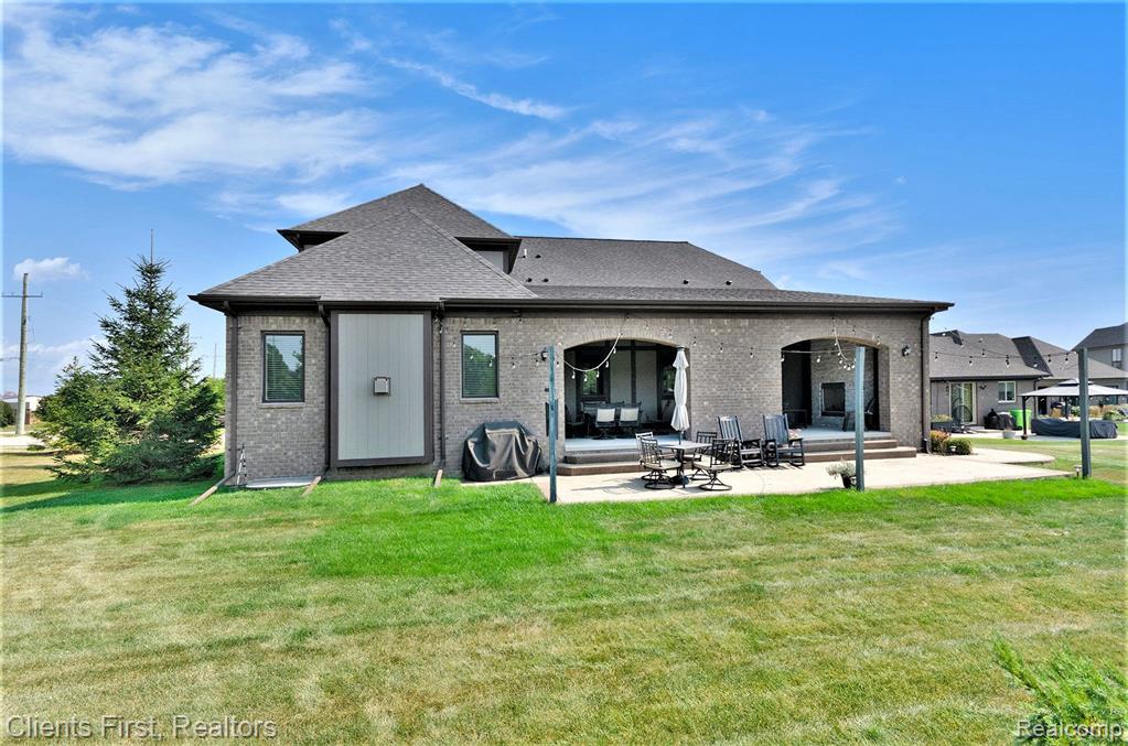 60975 STONECREST Drive, Washington, MI — Photo 36